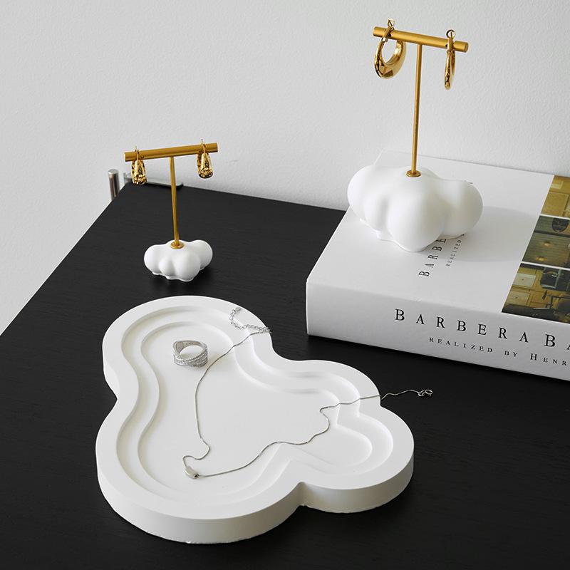 Jewelry Display Props: White Plaster Stand for Earrings, Rings & Photo Decoration