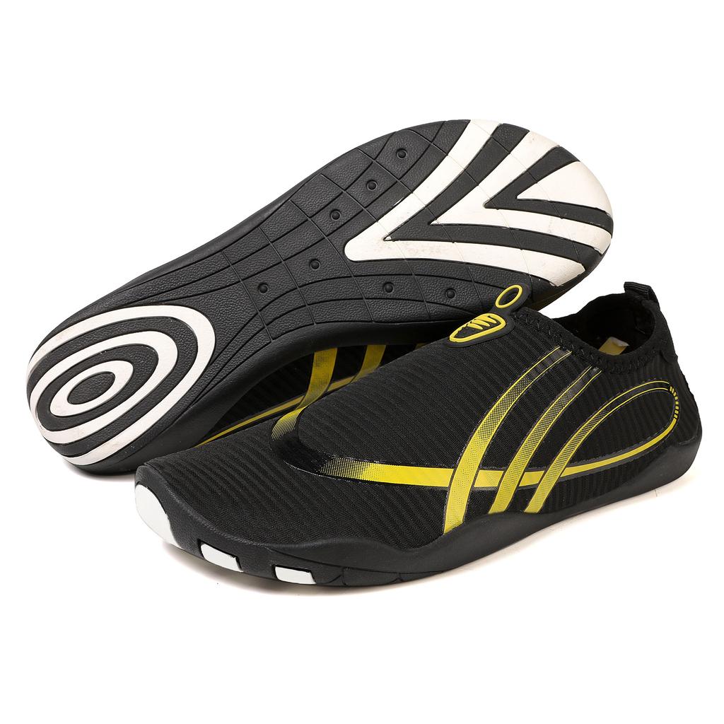 New Outdoor Creek Walking Shoes Non-slip and Wear-resistant Quick-drying Shoes Wading Shoes Rubber Sole Breathable Mesh Barefoot Water Shoes