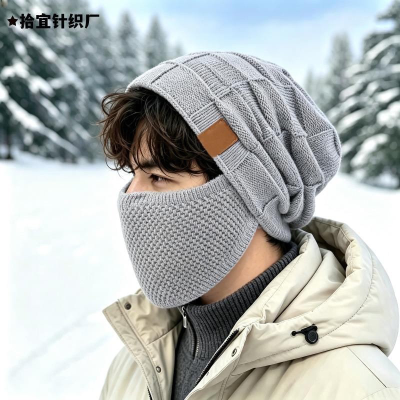 Popular warm knitted pullover hat men's and women's classic plaid winter velvet outdoor windproof wool hat tide
