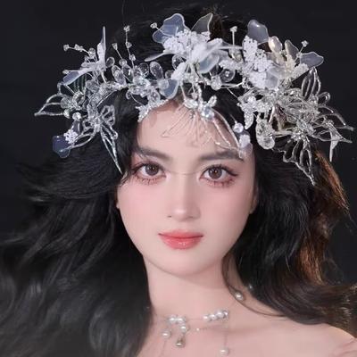 Vlasový styling – Ozdoby do vlasů