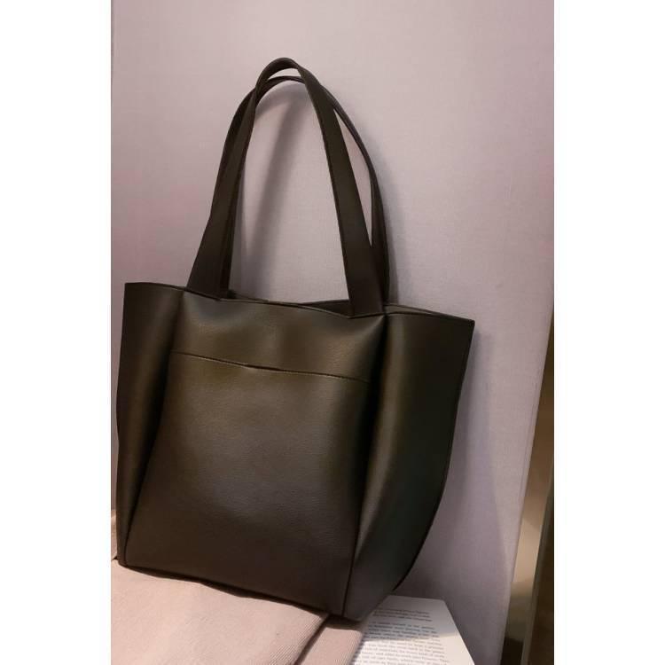 

2025 Women s Large Soft Leather Tote: Versatile Korean Style Shoulder Handbag чорний