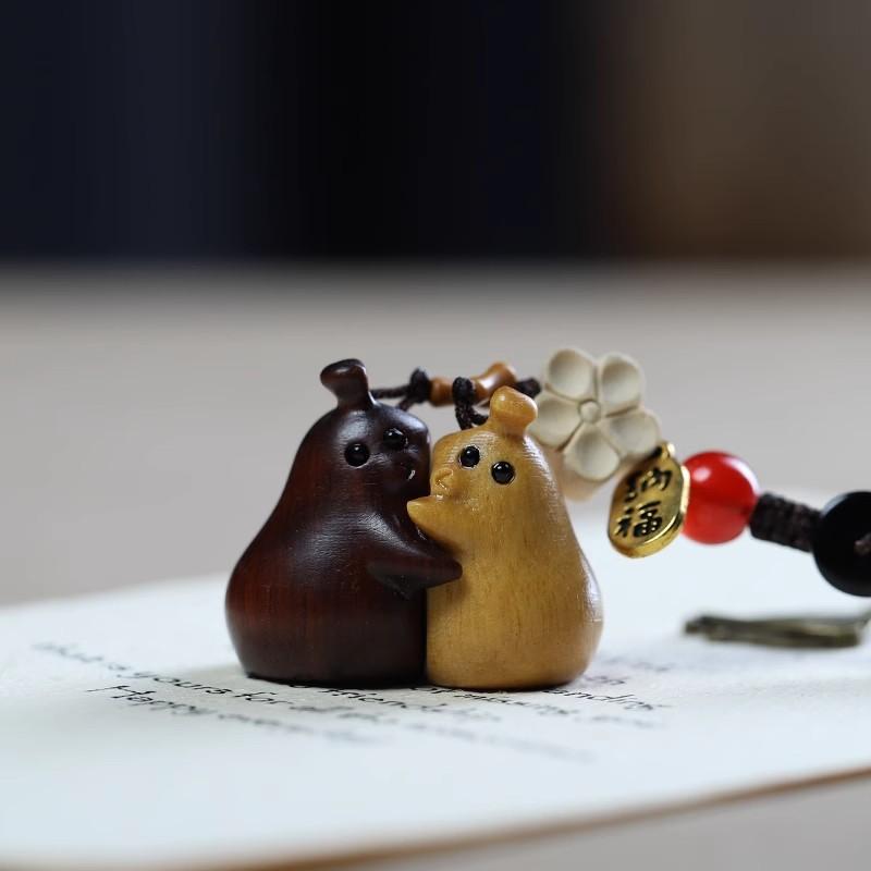 Sandalwood Never Separates Pear Keychain