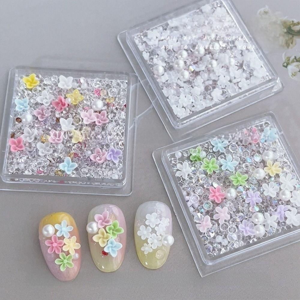 Floral Pearl Floral Nail Decorations White Crystal Nail Accessories Nail Art Charms for Nail DIY
