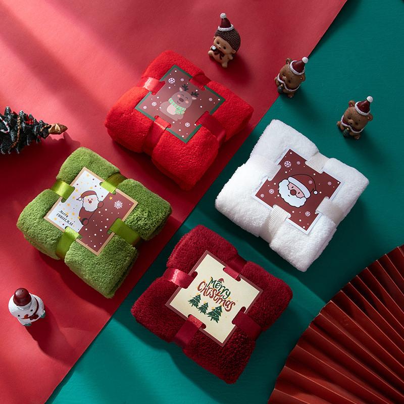 Christmas Santa Claus Towel Gift Set With Coral Fleece For Holiday Celebration