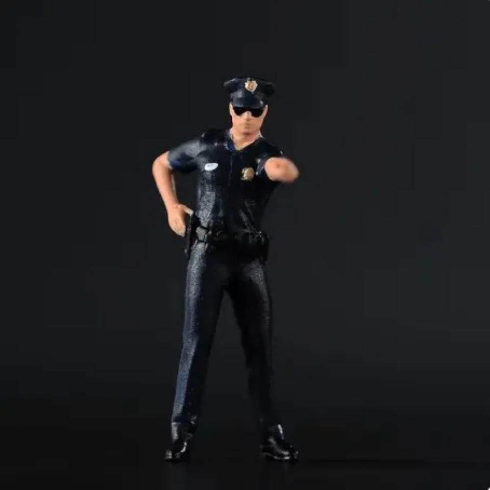 Painted Miniatures 1/64 1/87 1/43 1/24 Movies Character Female Male Scene Accessories Props Figures Model For Cars Vehicle