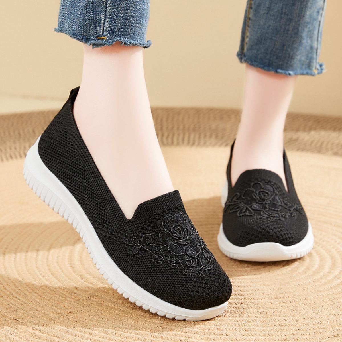 Shoes for Women Spring New Styles Women s Shoes Cloth Shoes Casual Shoes Fashion Embroidered Shoes Shallow Single Shoes 36 чёрный 1290₽