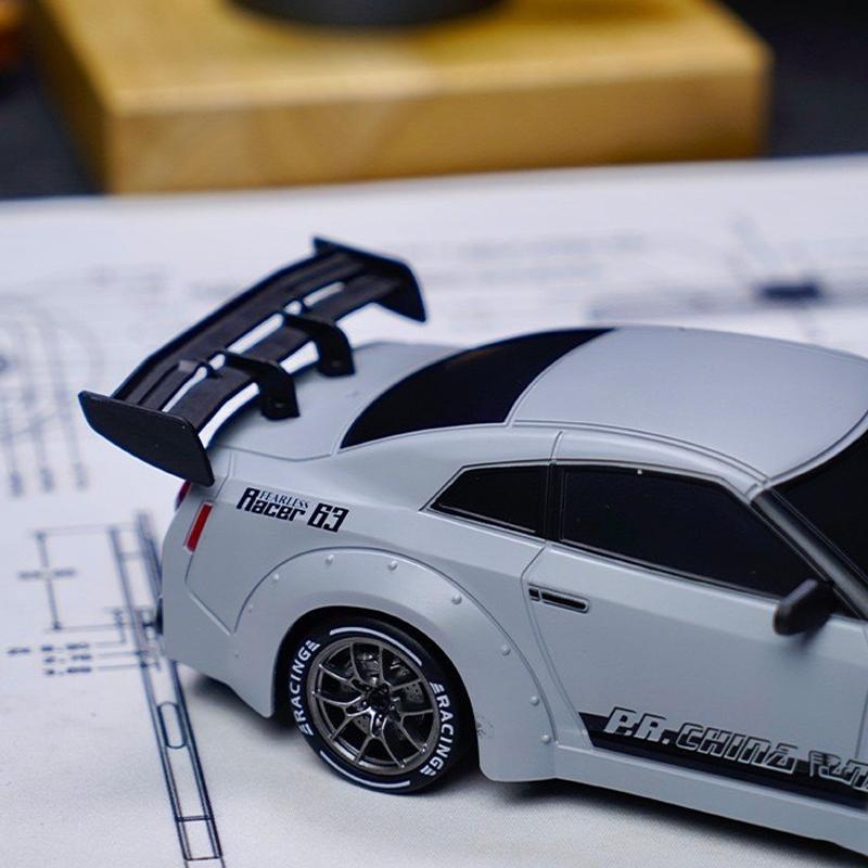 Remote Controlled High-Speed Drift Car Rc Racing Car Drift Cars 1/24 4Wd Vehicle Model High Speed 2.4G Radio Controlled Remote C