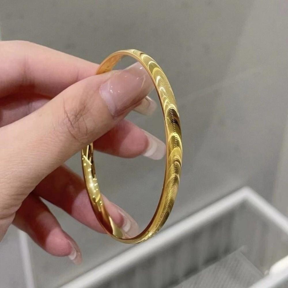 Zinc Zinc Alloy Cat's Eye Bracelet Waterproof Golden Wristband Versatile Opening Brushed Bangle  Friends