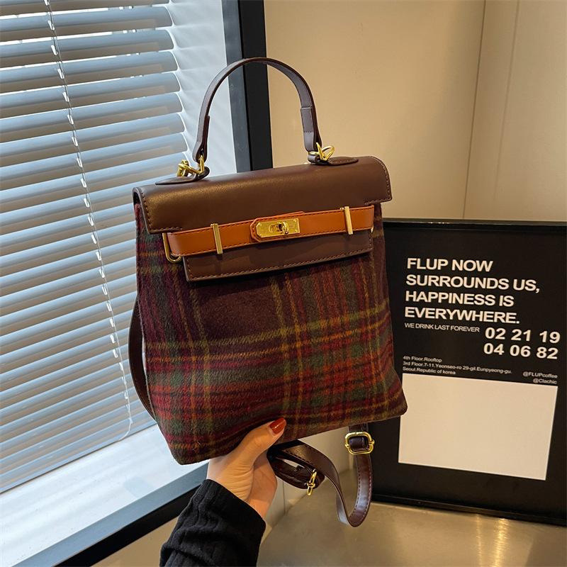 New Canvas Backpack Large Capacity Portable Shoulder Bag