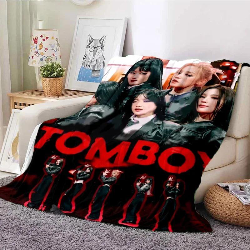 Kpop Girl Group (G)I-DLE Miyeon Minnie Soyeon Blanket Neverland Fans Gift Sofa Office Bed Adult Travel Cover Flannel Blanket