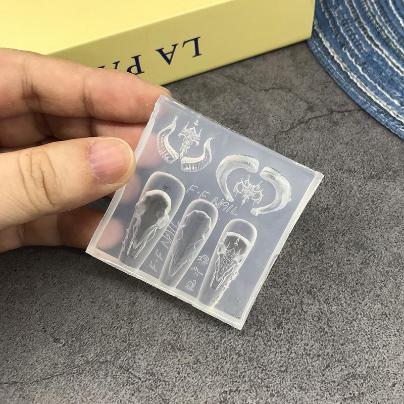 Schafskopf 3D Silikonform Nagelkunstform Nagelanhänger Manikürewerkzeug Nagelform DIY Handwerk Gussform Nageldekoration Salonbedarf