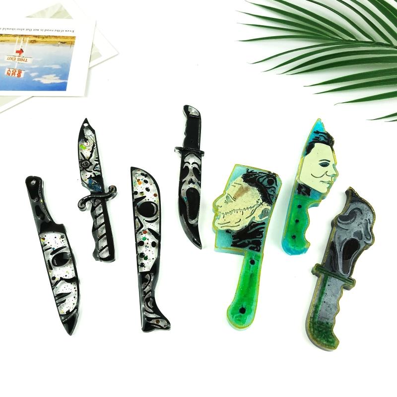 Shiny Glossy Halloween Dagger Ornaments Silicone Epoxy Resin Mold DIY Keychain Pendant Jewelry for Valentine Gift Craft