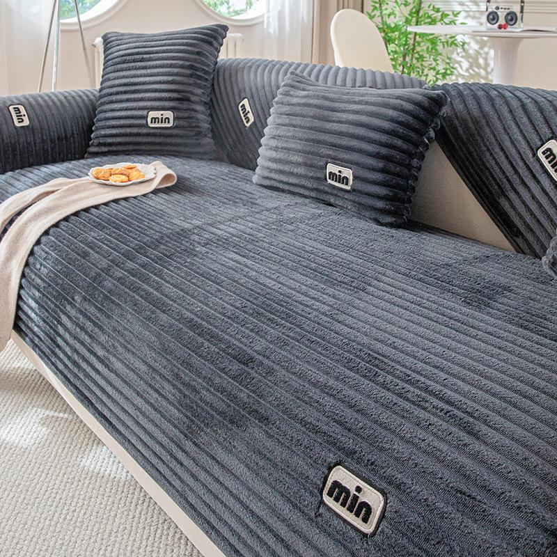 

Cream Wind Advanced Feeling Autumn And Winter New Flannel Sofa Cushion Thickened Warm Stroking Cats Soft Waxy Non-Slip Sofa Cushion 70*70cm