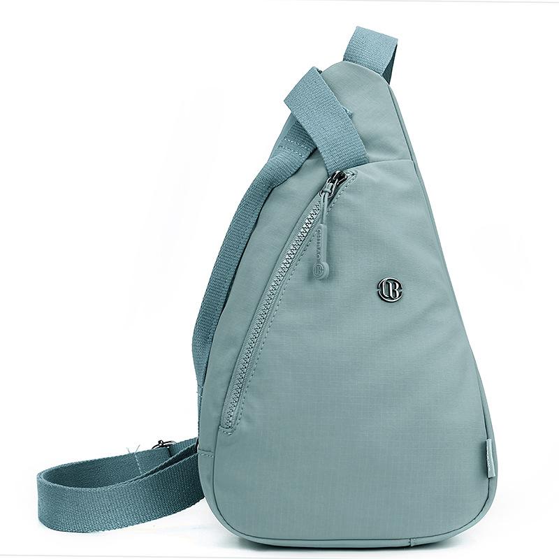 Multifunctional simple fashion breast bag women's light commuting versatile handbag niche shoulder messenger bag