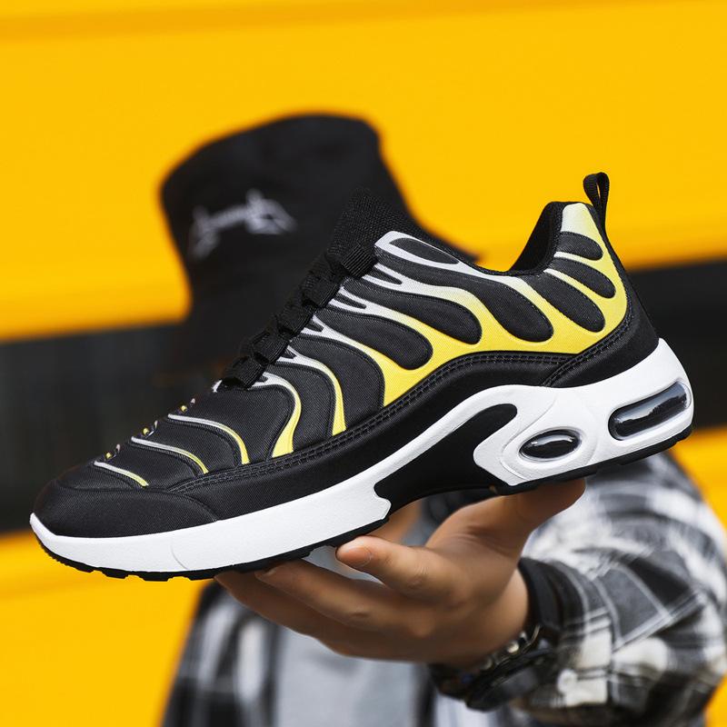 

Spring new mesh shoes fly-woven breathable sports and leisure shoes large size shoes 39 чёрный