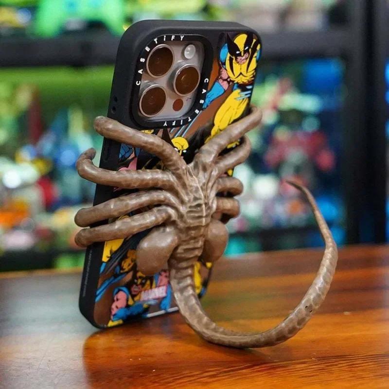 Verstellbarer Handyhalter Thriller Science-Fiction-Film Facehugger Auto-Handyhalter Halloween-Horror-Atmosphäre Heimdekoration