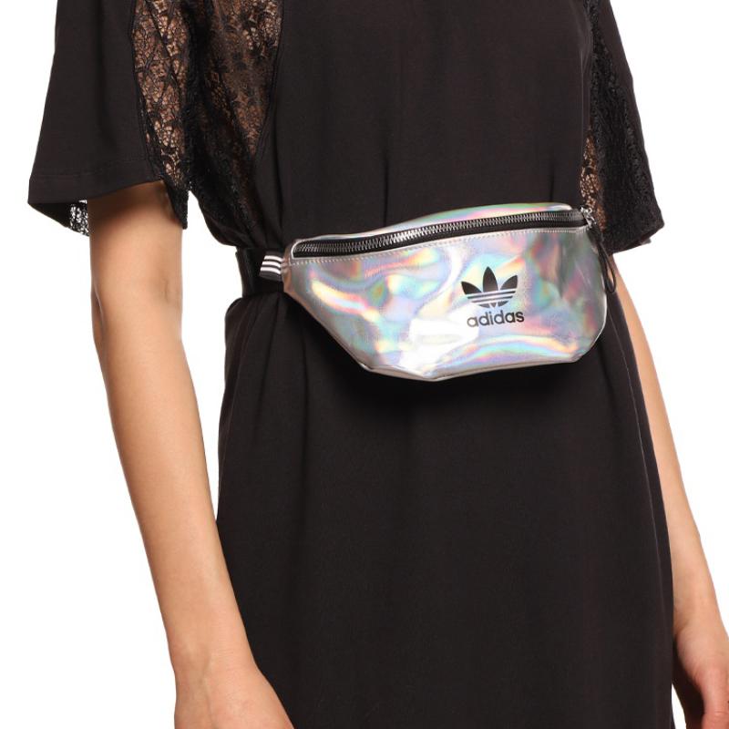 Adidas Originals Polyurethan Umhängetasche Sling Bag Bauchtasche Normal Damen Laser Weiß