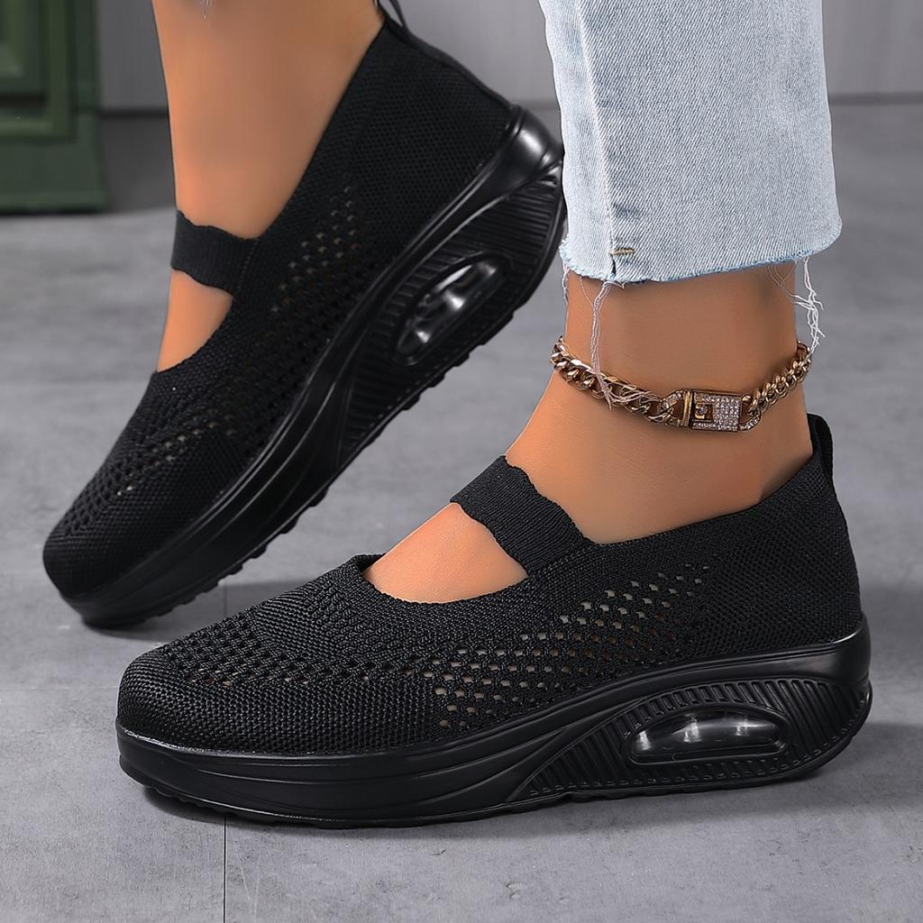 Large Size Fly-woven Women's Shoes Breathable Mesh Lazy Shoes Lightweight Air Cushion Mother Casual Sports Mesh Shoes