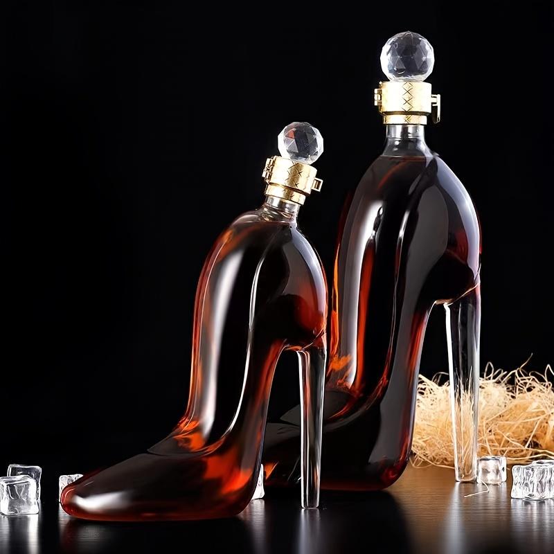 Elegante Weinkaraffe in Form eines High Heels – Bleifreies transparentes Glas, ideal für Rotweinliebhaber, perfekt als Dekorationsstück oder Geschenk, verleiht Eleganz
