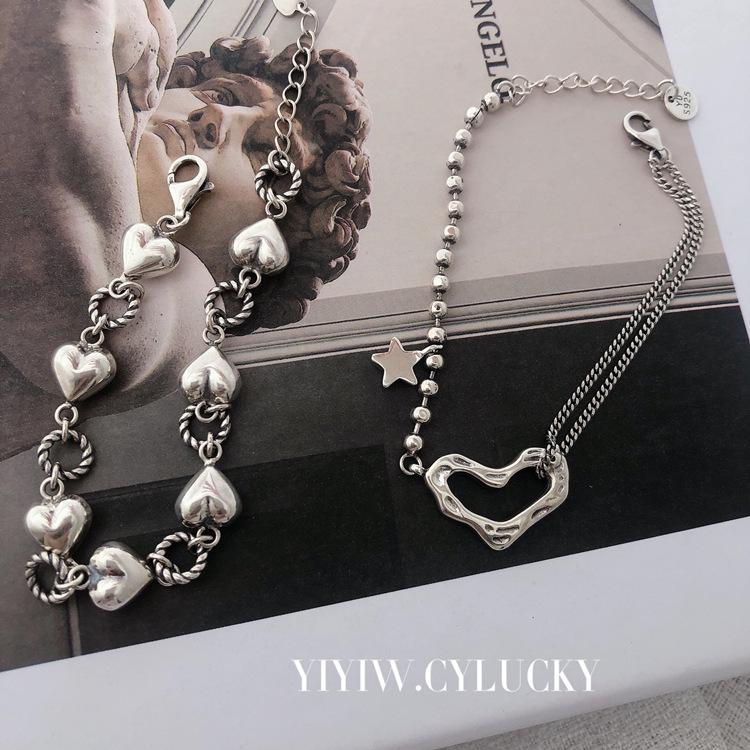 Korean Geometric Heart Bracelet: Retro Fashion for Women