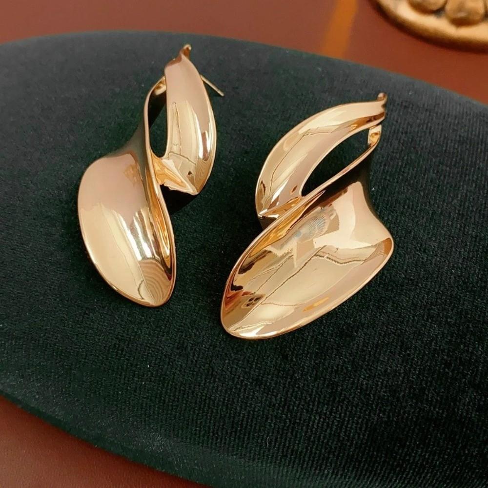 Light Luxury Big Stud Earrings Leaves Vintage Dangle Earrings Ladies' Earrings  Daily Wear