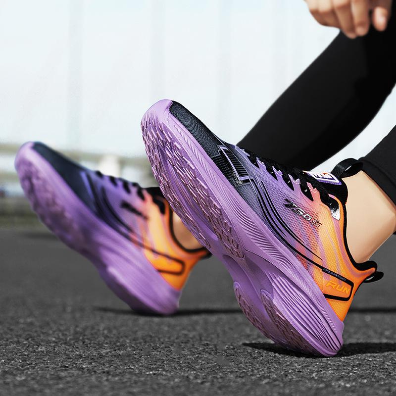 Summer running shoes men's lightweight running shoes sneakers shock-absorbing couple 2025 mesh sneakers women's breathable new models
