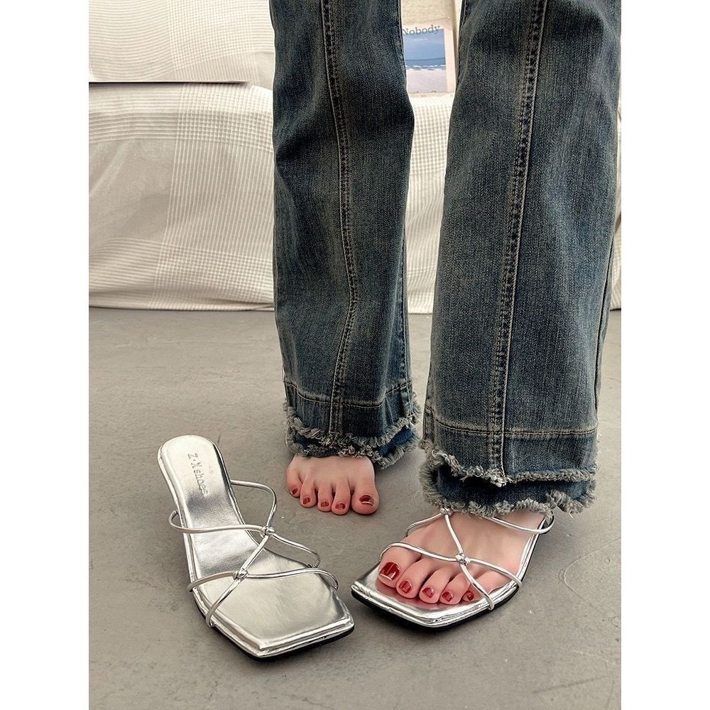 Nischenstil Feen-High-Heel-Sandalen High-End Sommer Sanft Gold Japanische Coole Hausschuhe Einfach