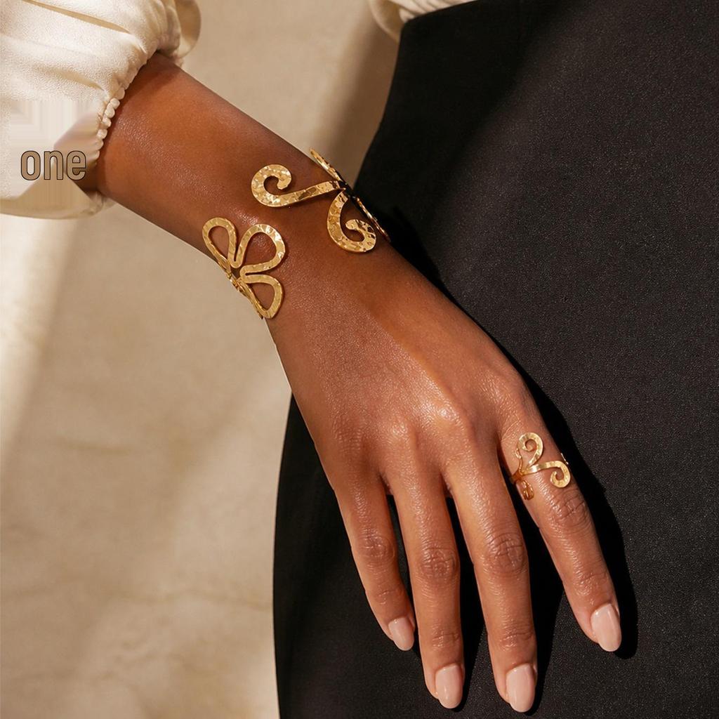 Elegant Gold Bracelet and Ring Set: European Design, Exaggerated, Lightweight, Luxury Two-Piece Jewelry
