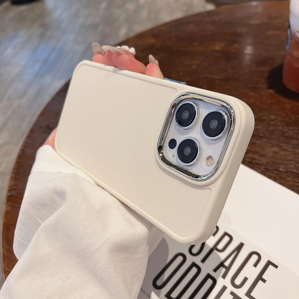 Metal Photo Frame for iPhone17Promax Mobile Phone Case Apple 15P Electroplated Lens Frame Button Case