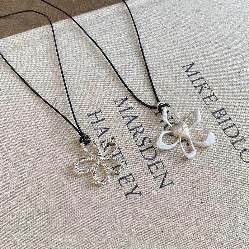 Fashion Silver Color Hollow Flower Long Necklace for Women Girls Simple Adjustable Black Rope Chain Necklace Jewelry Gifts
