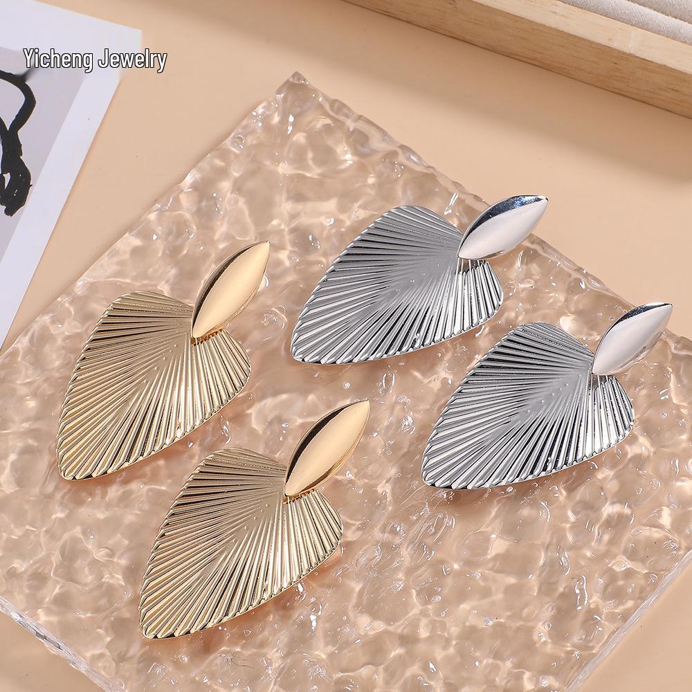 Stylish Geometric Metal Leaf Earrings: High-End, Sexy European & American Design for Women