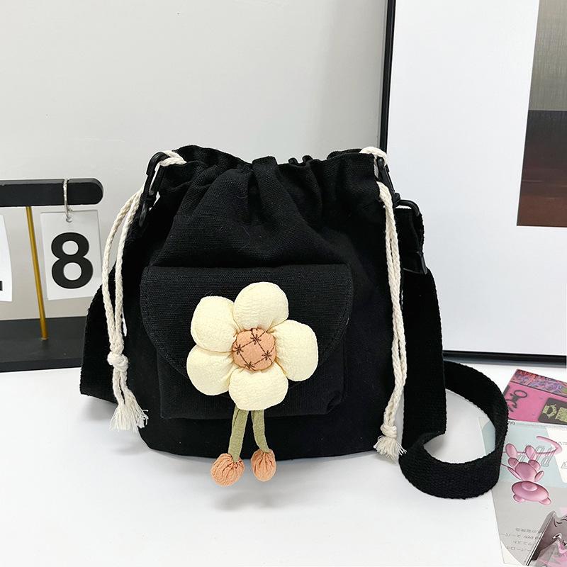 Casual Versatile Shoulder Bag Women's Bag Small Fresh Drawstring Bundle Bucket Bag Cute Flower Canvas Messenger Bag