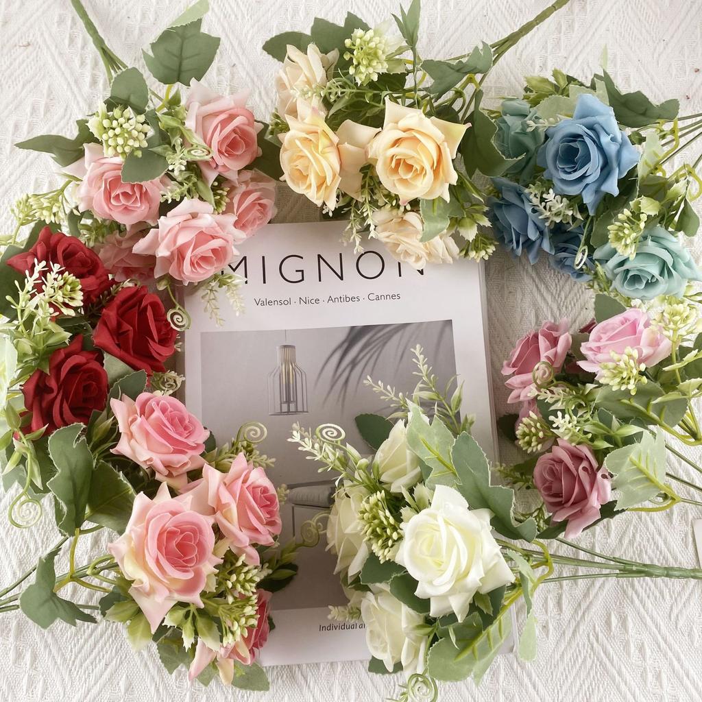 5 Köpfe Frischer und Üppiger Rosen Simulierte Blume Wohnzimmer Esstisch Hochzeits-Requisiten Camping-Dekoration