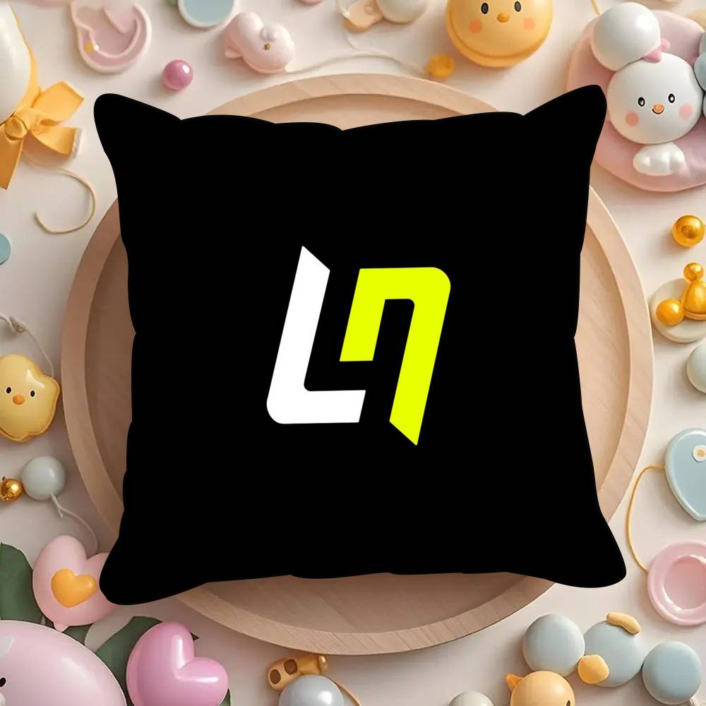 Famous racing L-LandoS car N-Norris COOL  Pillowcases cushion covers living room sofas home decor gifts