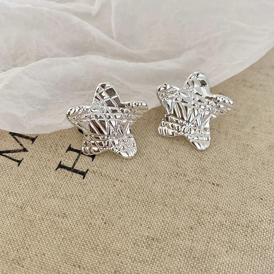 

Корейская Мода Геометрические Простые Серьги для Женщин Европейские Американские Металлические Серьги-гвоздики 2025 Новинка в Дизайне Минималистичный Циркон