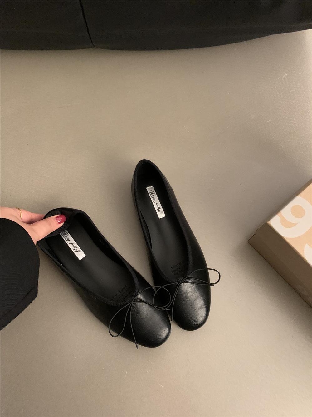 

Французские туфли-лодочки серебристого цвета с открытым верхом, женская обувь 2025, новинка весна-осень, корейская версия, нежные туфли-бини на плоской подошве на один шаг 39 чёрный