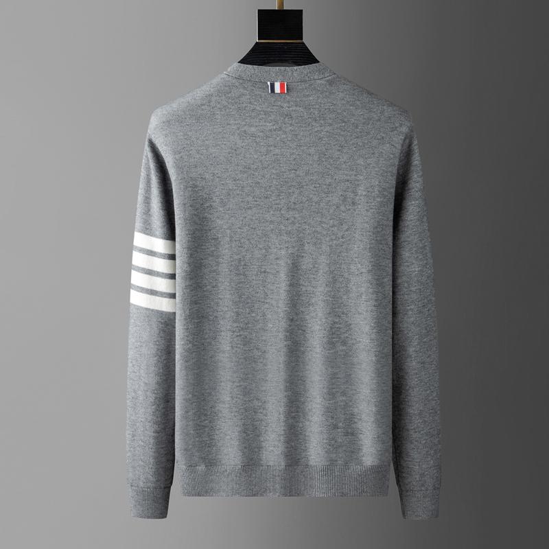 High-End-Luxusmarke V-Ausschnitt Strickjacke Herren Frühling und Herbst Trend Klassisch Vier Streifen Koreanisch Lässig Paar Pullover Mantel