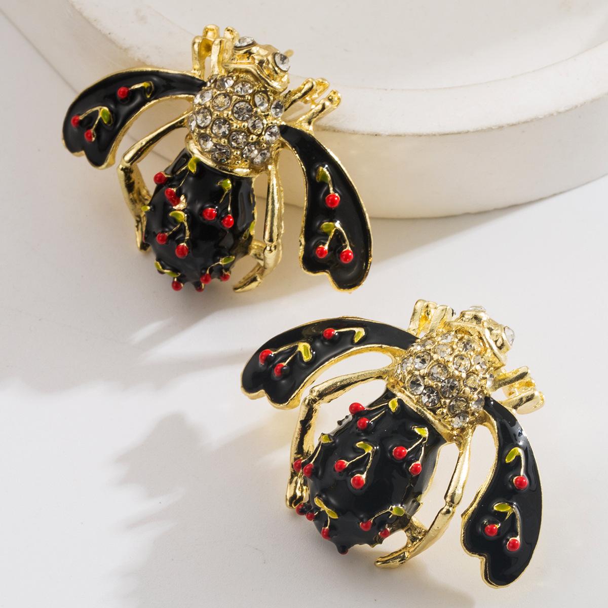 

S925 Silver Needle Inlaid Diamond Colorful Fruit Series Bee Earrings for Women Simple Niche Light Luxury Ear Jewelry вишня