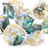 7 Stück grün weiß goldene Zahlen scharfkantige Harzwürfel Polyedrische Würfel geeignet für Rollenspiele RPG-Brettspiele