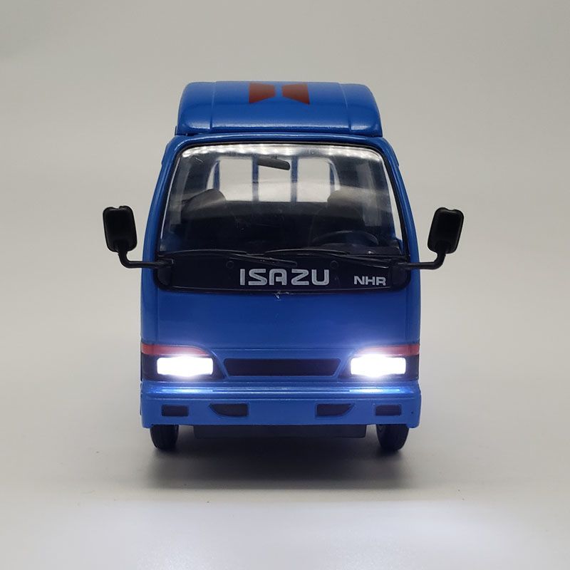 Model de mașină 1/32 pentru camion ușor Isuzu Model de metal turnat sub presiune Simulare de inginerie Vehicul de transport, camion de turnare