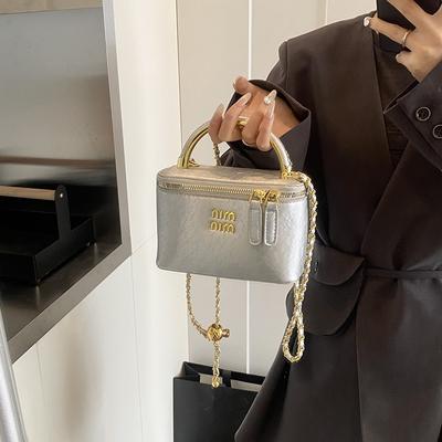 Niche design tas dames nieuwe retro ketting schouder messenger bag high-end draagbare kleine vierkante tas