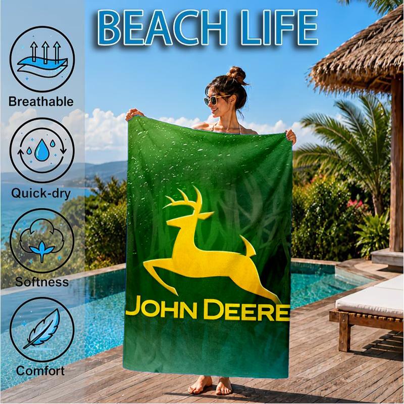 מגבת חוף עם לוגו John Deere, מתייבשת במהירות, קלה לטיפול, מתאימה גם לאימוני כושר וגם לחופשות חוף, ציוד חיוני לספורט