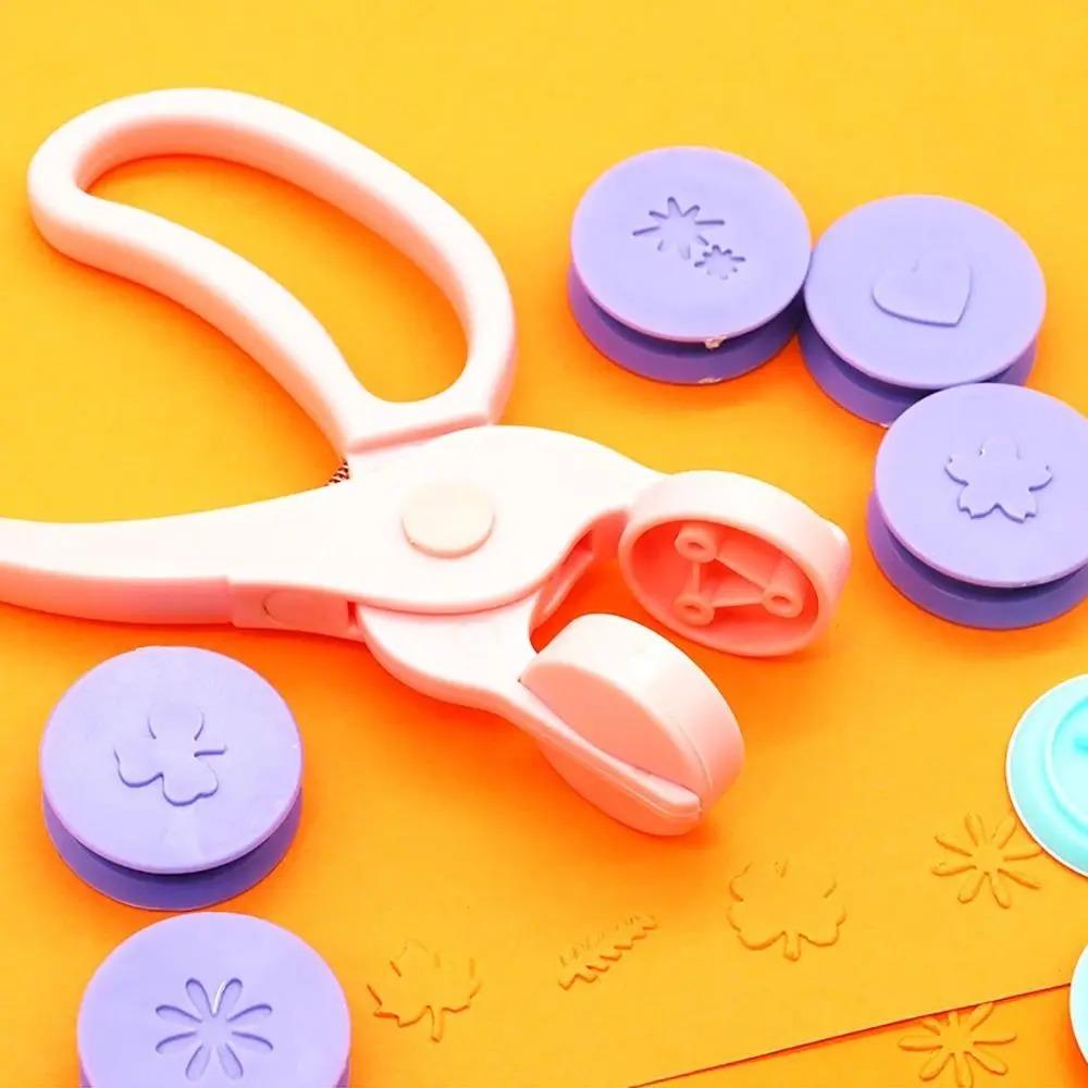 

Creative Knurling Machine DIY Paper Crimper Machine Hands-on Kids Embossing Tool Hand Tool 8pcs Patterns