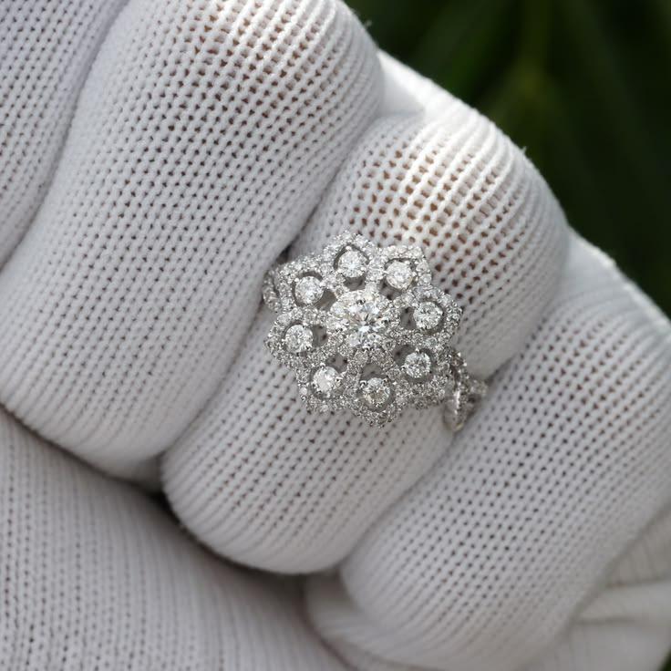 2026 New Flower Shaped Cubic Zirconia Ring for Women, 925 Silver Plated, Sparkling Hollow Luxury Engagement Wedding Jewelry Gift