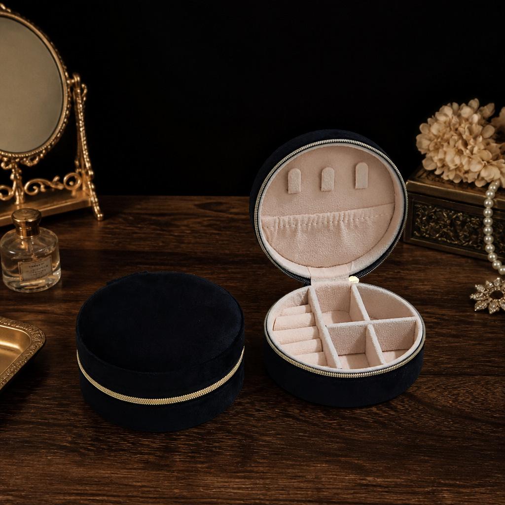 Elegant Velvet Jewelry Box with Mirror for Necklaces, Rings, and Earrings