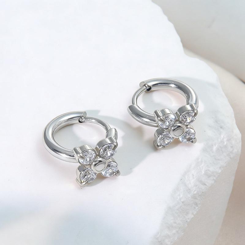 18K Gold-Plated Titanium Steel Clover Earrings - Non-Fading, High-End Women s Ear Jewelry