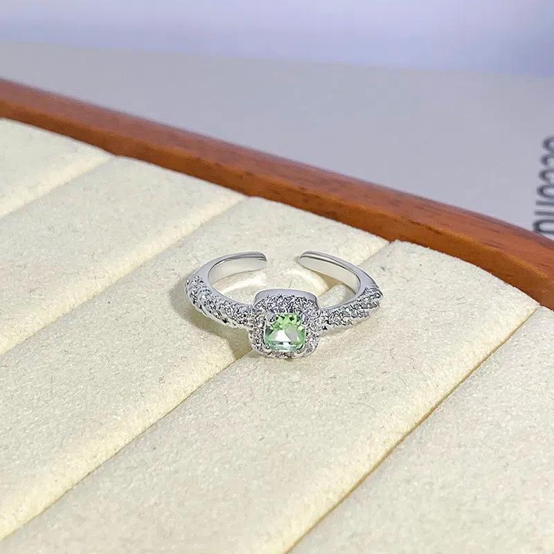 Klein Frisch Sommer Kühle Gefühl Grün Zir*****Stift Ringlicht Luxus Hoher Sinn Temperament Stapeln Tragen Nischenring Frau