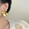 High-End Metal Irregular Flower Stud Earrings Atmospheric Earrings Luxury Personality Fashionable Petal Earrings