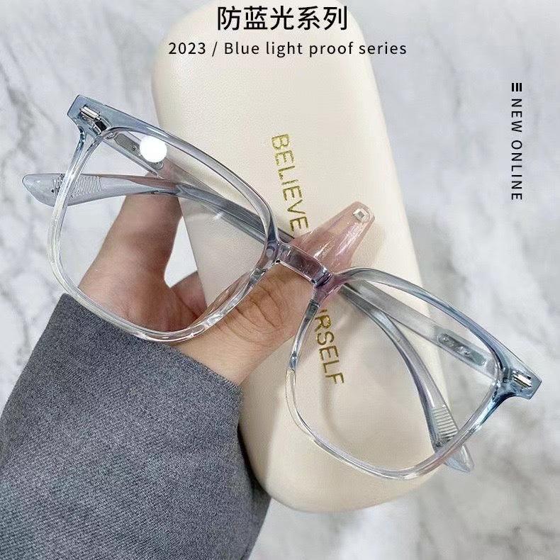 

New Fashion Ultra Light Reading Glasses Advanced Gradient Color Anti Blue Light Flat Mirror Fresh Sweet Myopia Glasses myopia-2.5
