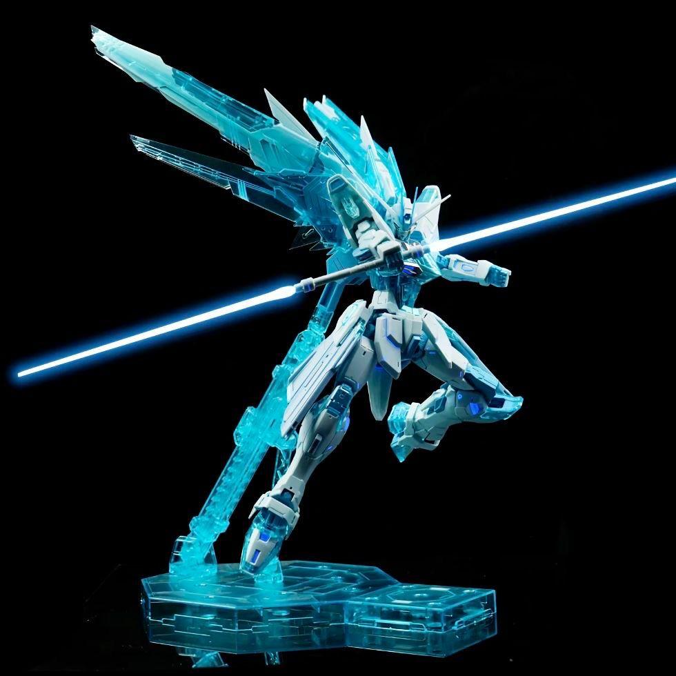 Nuovo in stock Prodotto MG 1/100 Freedom 2.0 Edizione Blu Trasparente Modello d'Azione Kit di Montaggio Figura Anime Regali di Compleanno